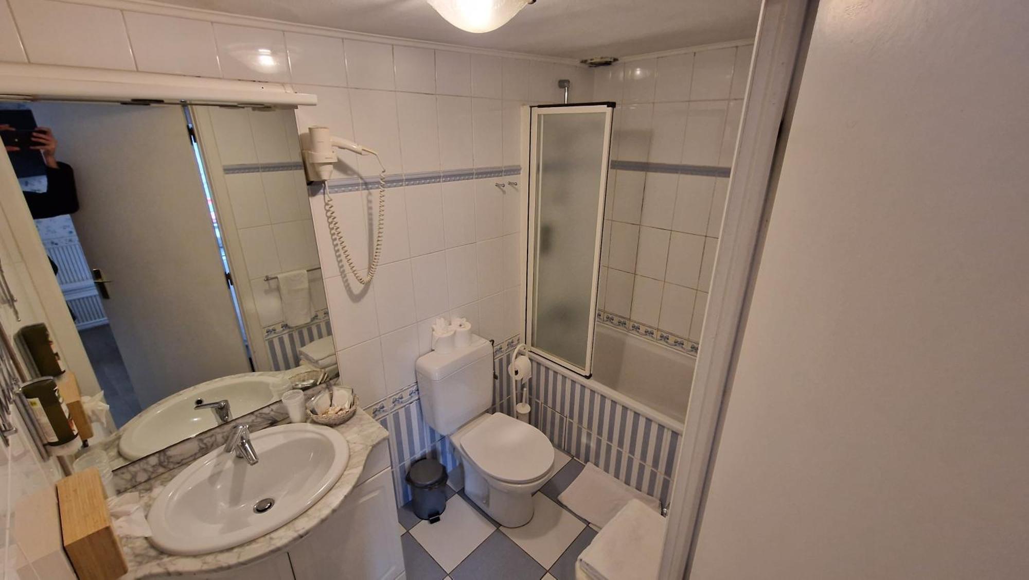 Royal Hotel-Restaurant Bonhomme Sougne-Remouchamps Bilik gambar